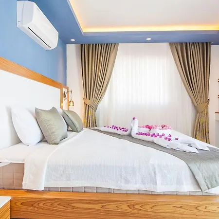 Luxury With Private Heated Pool - Wave Maker Kalkan