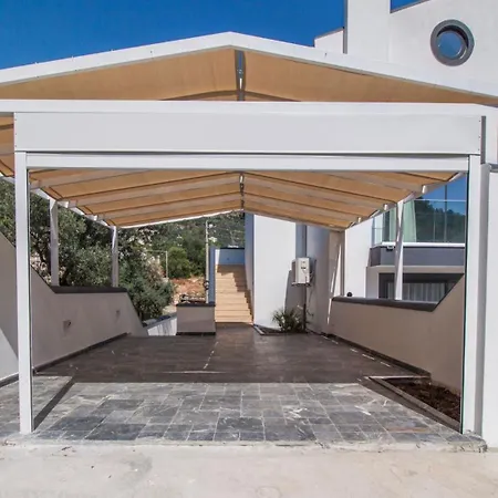 Luxury With Private Heated Pool - Wave Maker Kalkan