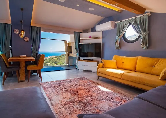 Luxury With Private Heated Pool - Wave Maker