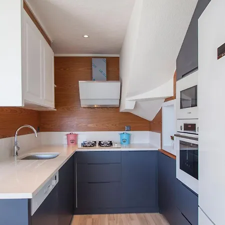2 Bedroom Luxury - 1150